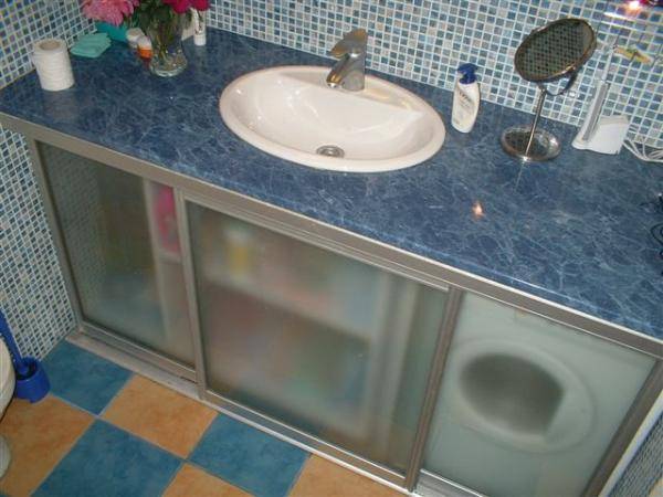 Как сделать столешницу в ванной под раковину своими руками – инструкция + видео / vantazer.ru – информационный портал о ремонте, отделке и обустройстве ванных комнат
