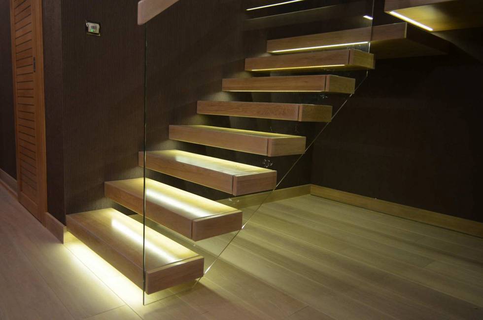 Декоративная подсветка лестницы. часть первая. «железная» / хабр