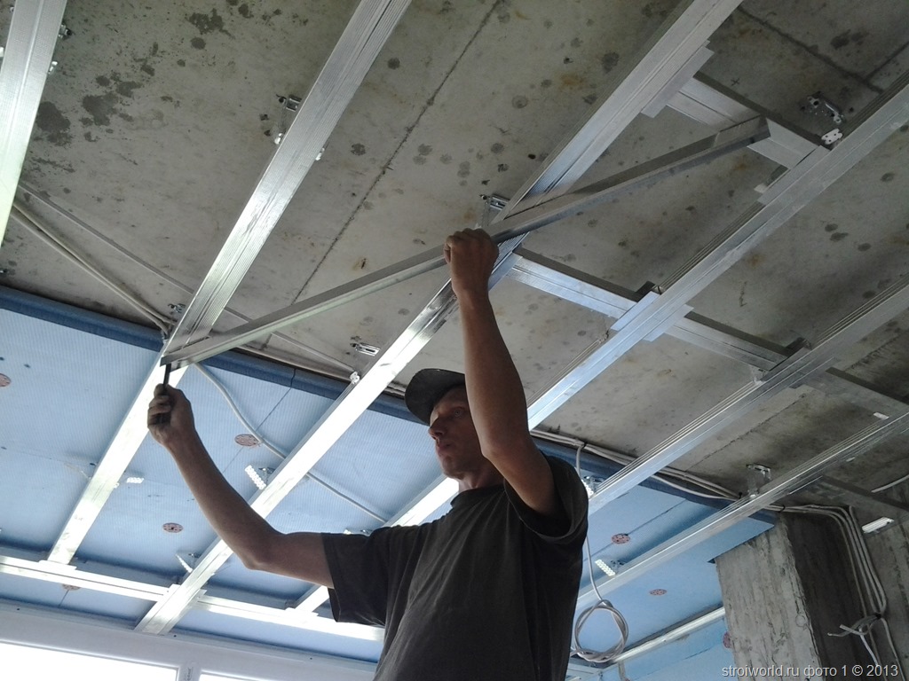 Монтаж гипсокартона на потолок своими руками - технология установки гкл в фото и видео
