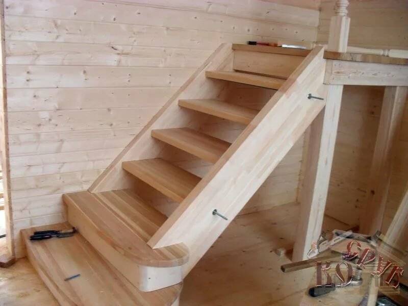 Все о деревянных лестницах: что нужно знать
