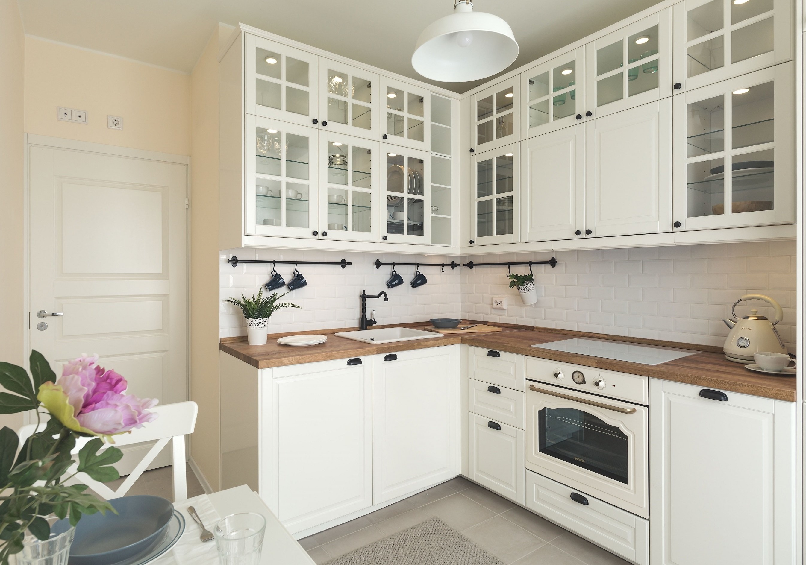 белые кухни фото дизайн в стиле