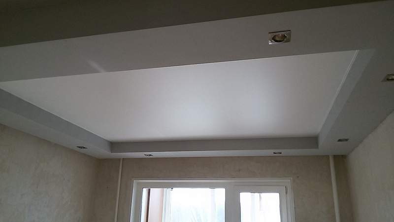 Двухуровневый потолок из гипсокартона и натяжной: фото, смешанный без гипсокартона