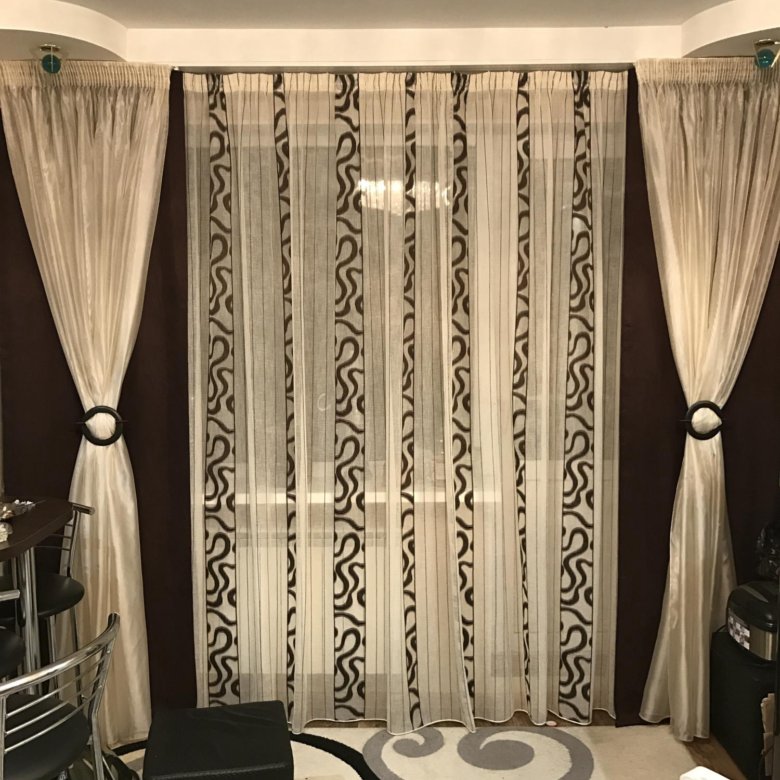 Двухцветные шторы для гостиной — фото новинок
