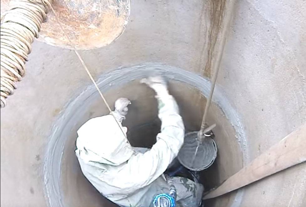 Гидропломба для колодца — изготовление своими руками, как правильно заделать щели в бетонных кольцах
