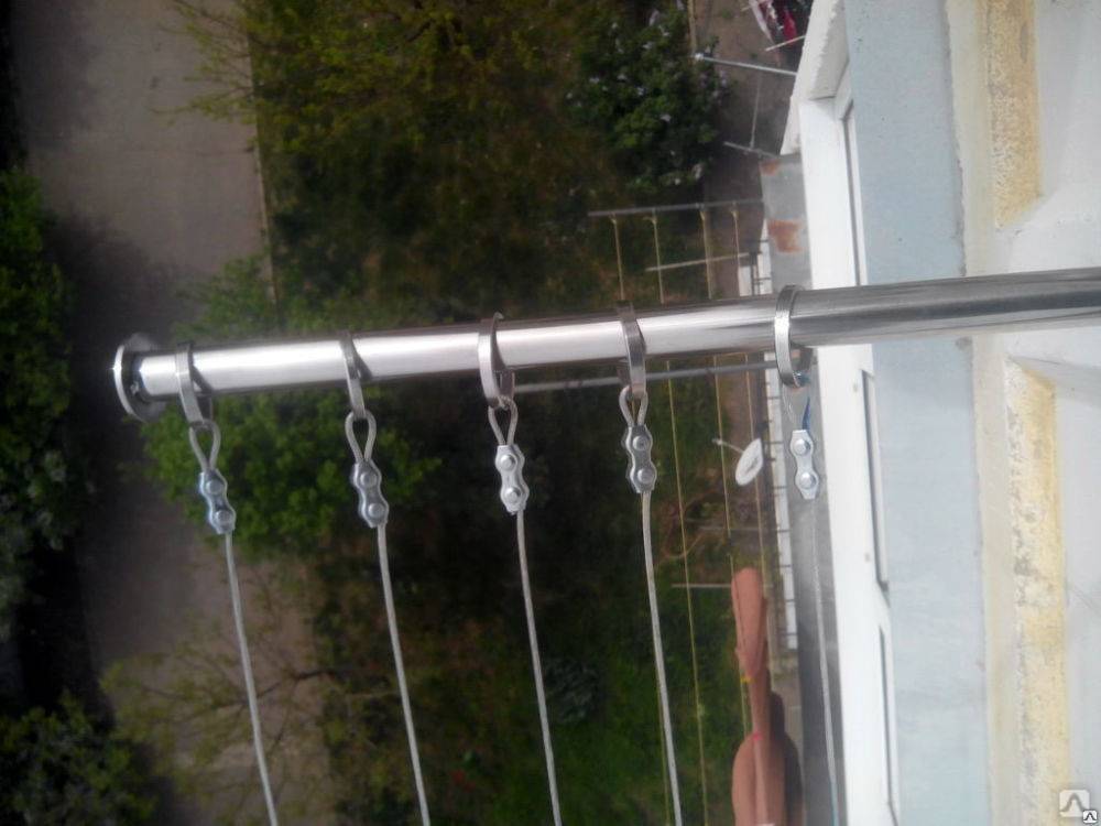 Как натянуть бельевую веревку на балконе