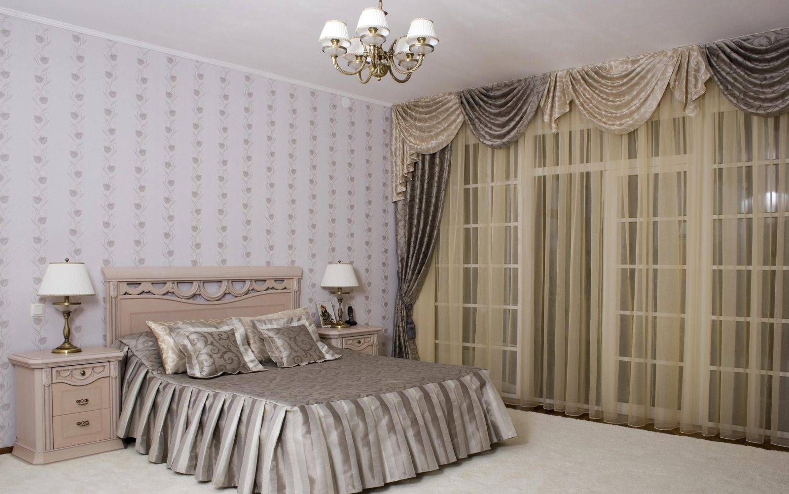 Как выбрать плотные шторы для спальни – советы по оформлению интерьера