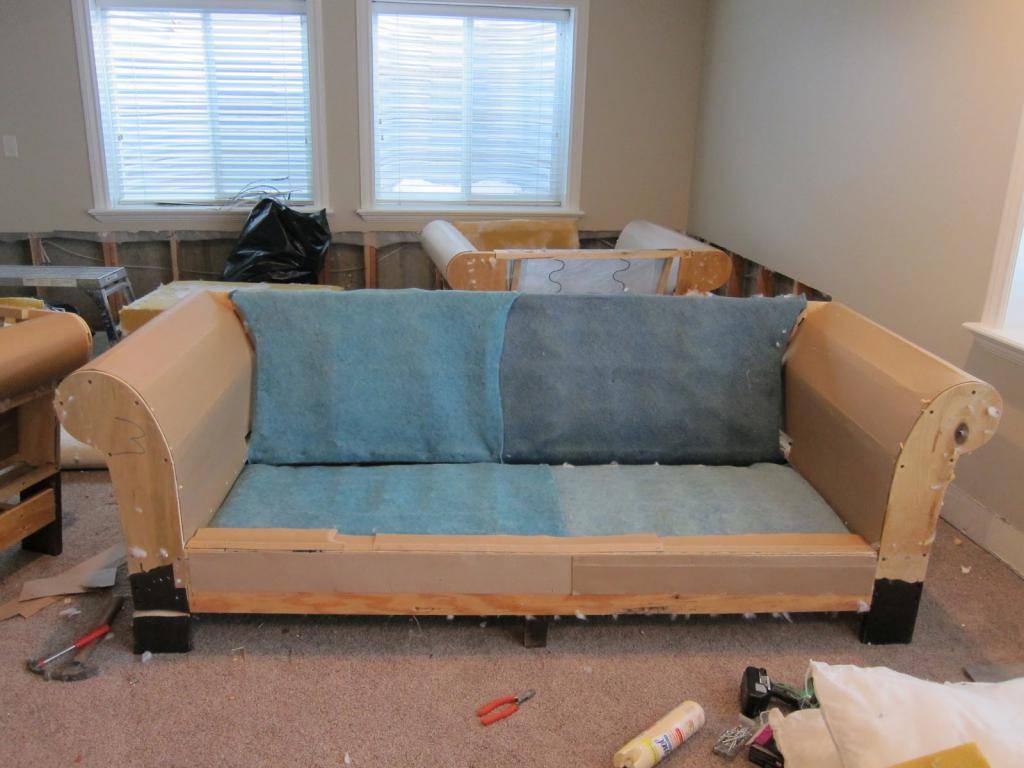 Как перетянуть диван своими руками | онлайн-журнал о ремонте и дизайне