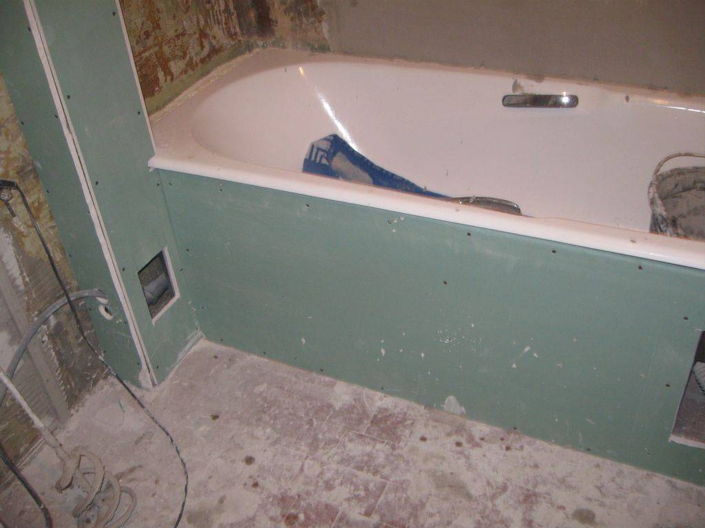 Отделка ванной комнаты влагостойким гипсокартоном — применение и ремонт (видео, фото)