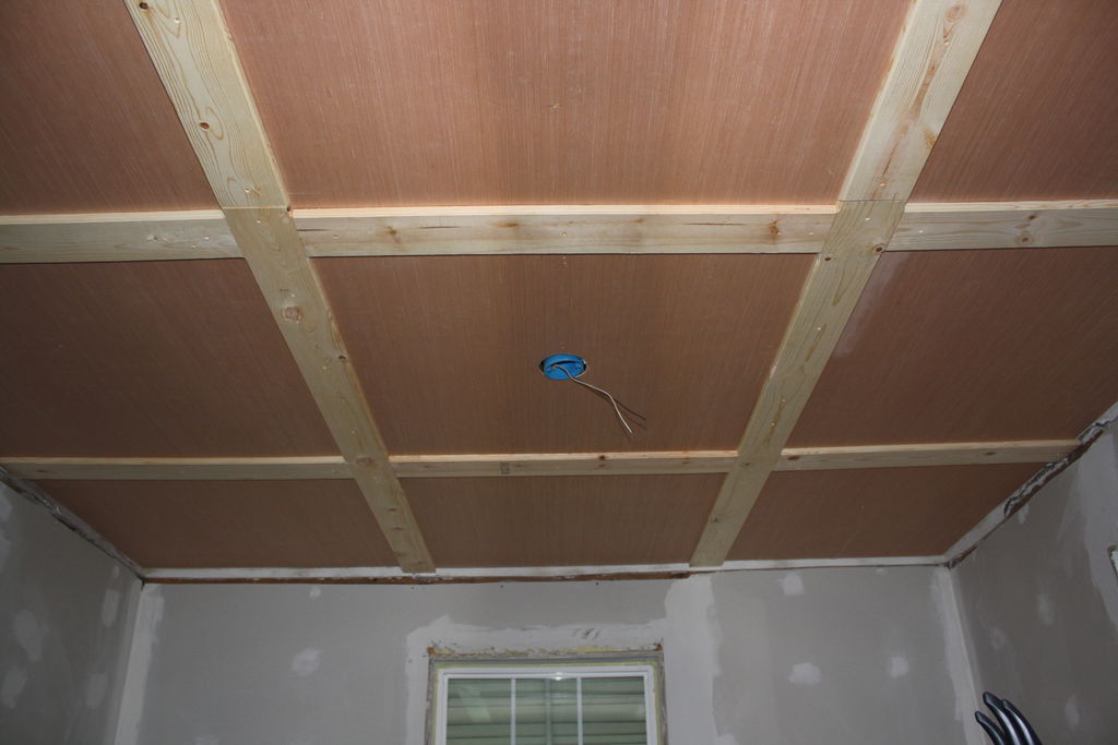 Натяжной потолок или гипсокартон: что лучше, отделка своими руками и видео