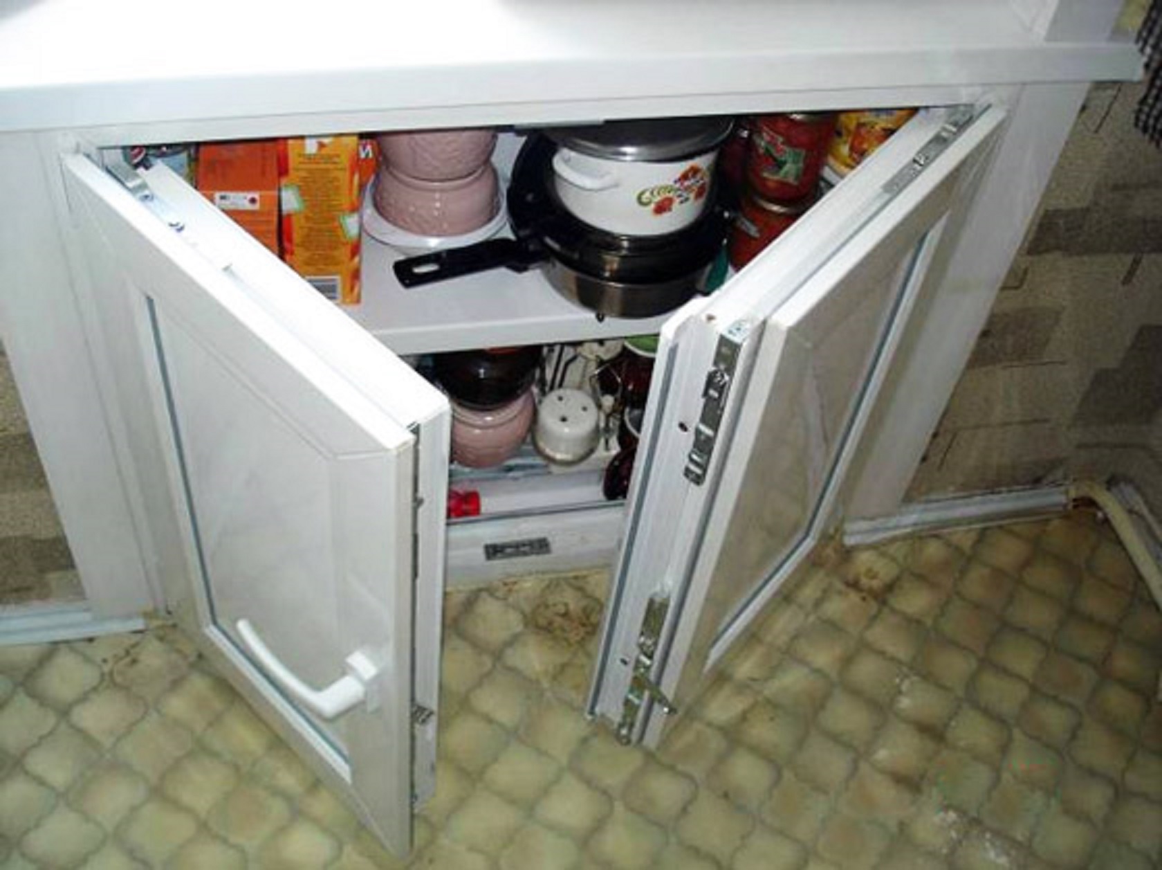 Холодильник хрущевский: что это и как его использовать?