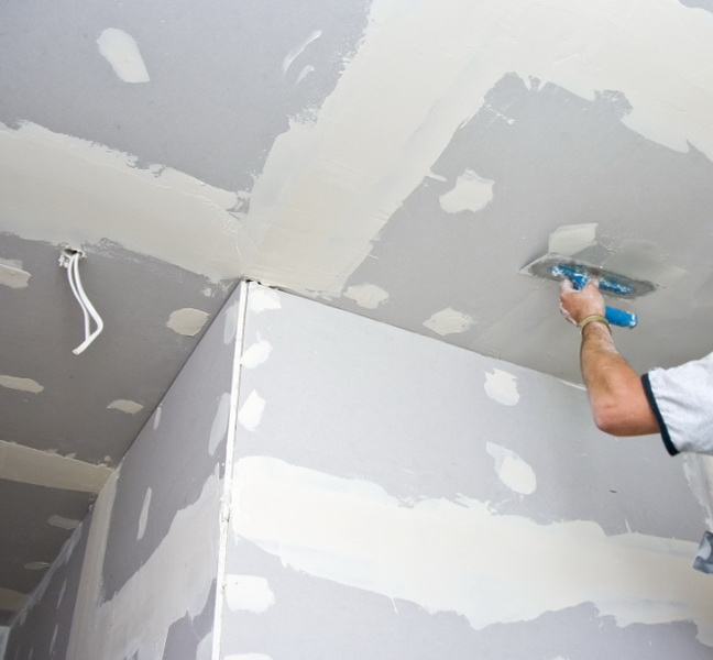 Идеальная подготовка потолка под покраску своими руками: пошаговая фото и видео инструкция