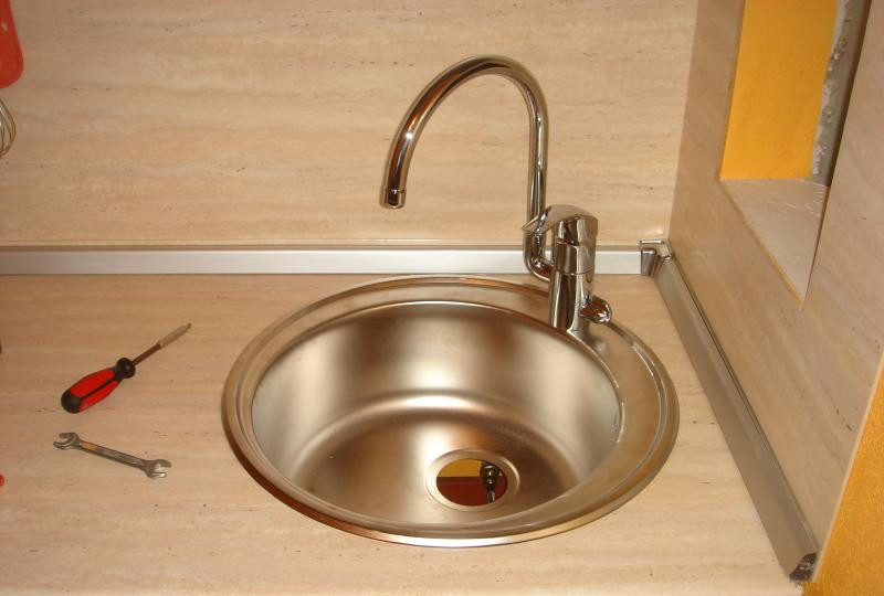 Как самостоятельно произвести установку раковины в ванной комнате – понятная инструкция