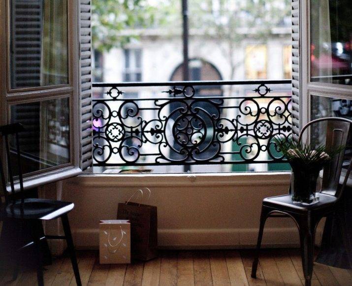 Французское остекление балкона — виды, плюсы и минусы,технология монтажа