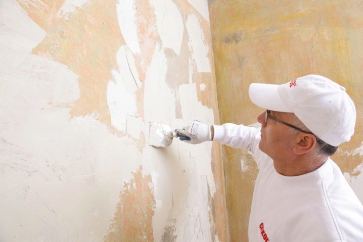 Виды шпаклевок: для внутренних и внешних работ, под покраску, для выравнивания стен, для потолка