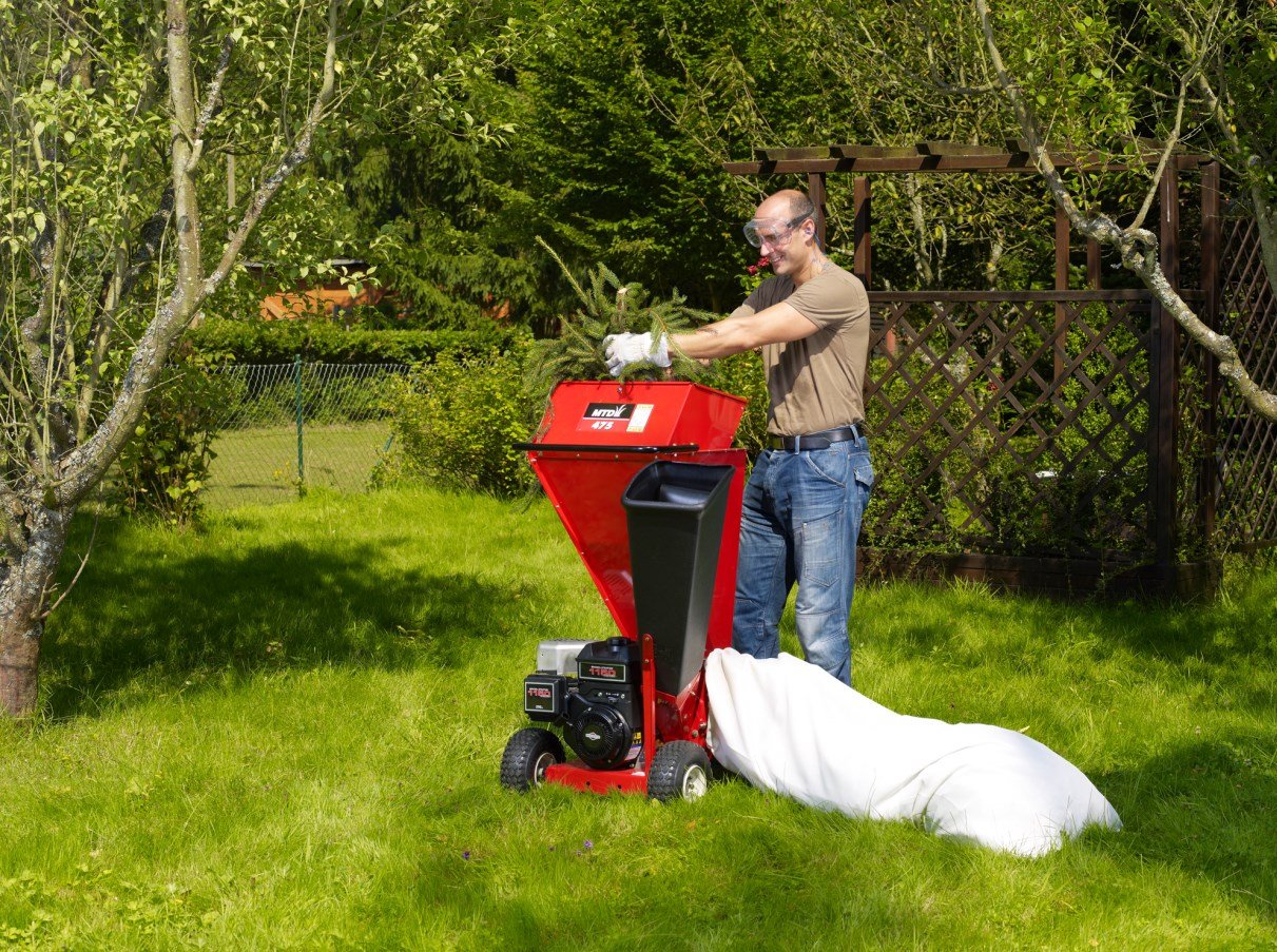 Измельчитель веток садовый электрический: отзывы, советы по выбору, рейтинг лучших моделей, шредеры для травы и мусора